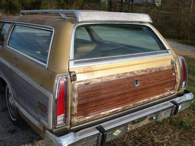 1973 ford country squire wagon