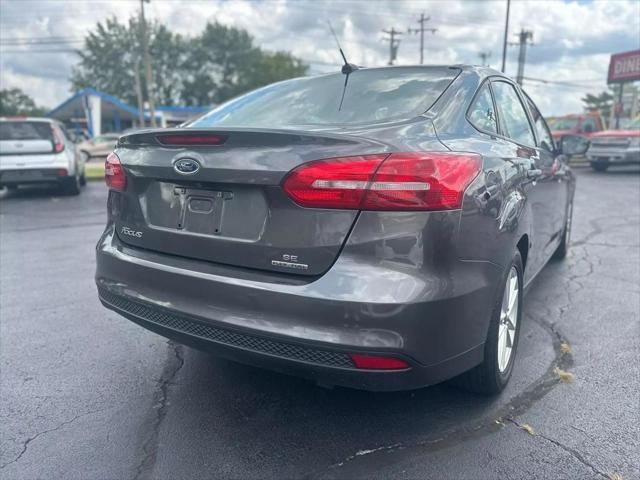 2015 ford focus se