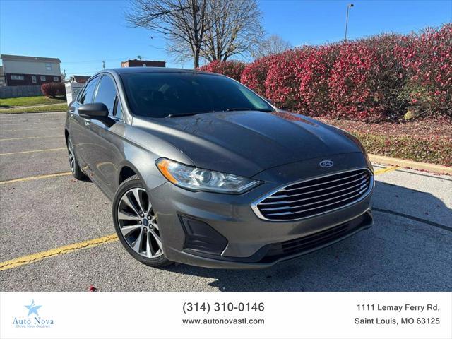 2019 ford fusion se