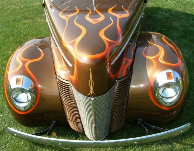 1940 ford 2 door deluxe street rod