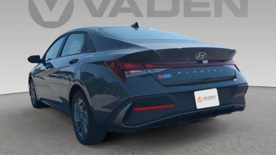 2024 Hyundai Elantra