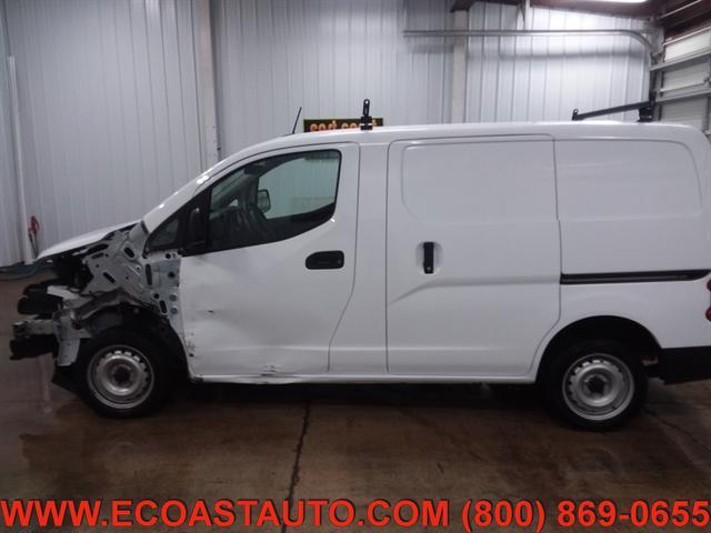 2021 nissan nv200 s