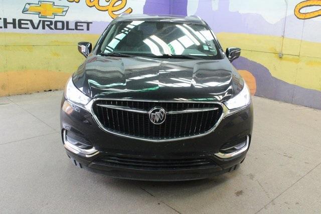 2021 buick enclave essence