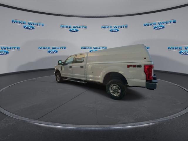 2017 ford f-350 xlt