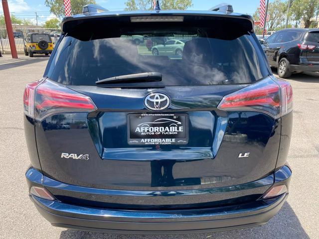 2018 toyota rav4 le
