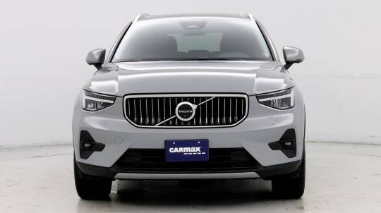 2024 Volvo XC40