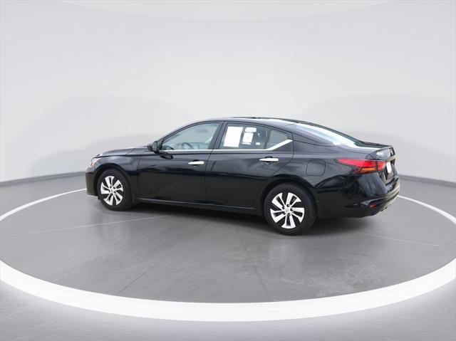 2023 nissan altima s fwd