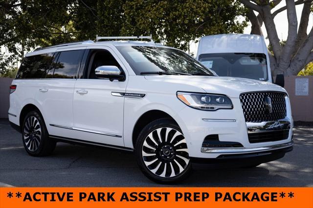 2022 lincoln navigator black label