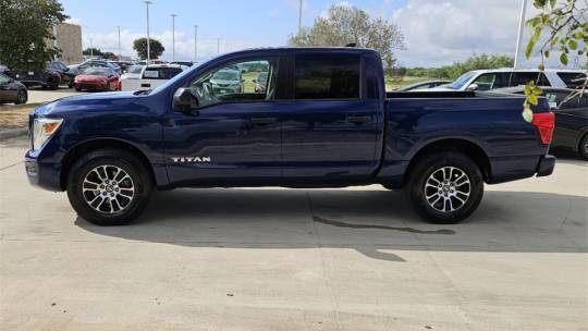 2022 Nissan Titan