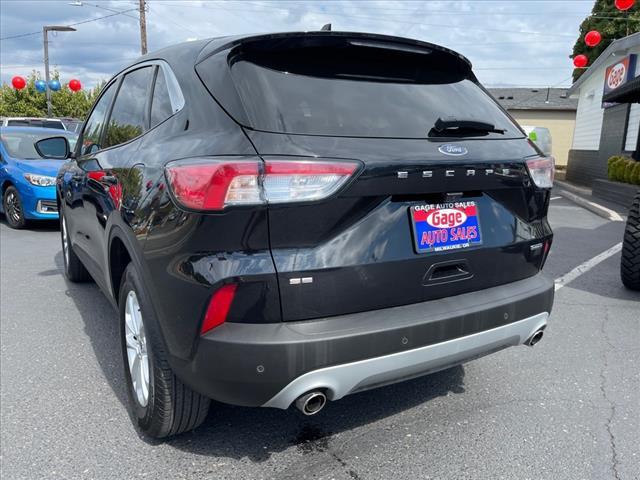 2021 ford escape se