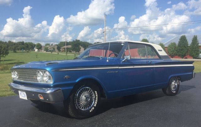 1963 ford fairlane 500! running 260 engine, 4 spd trans! blue on blue! nice car!