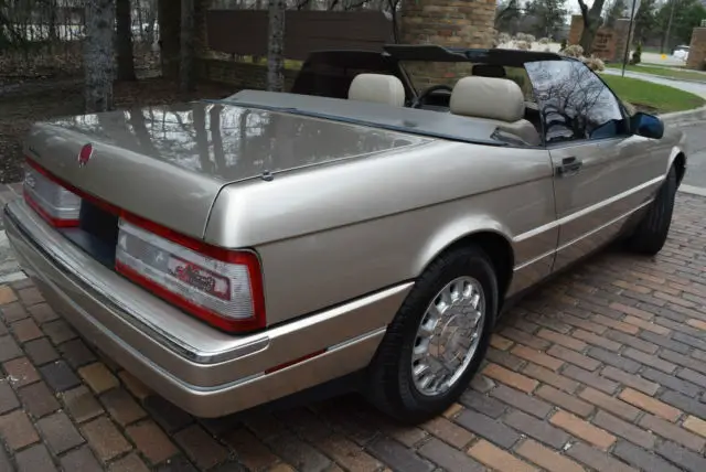 1993 cadillac allante premium convertible 2 door/4.6l/v8/northstar/leather/16"
