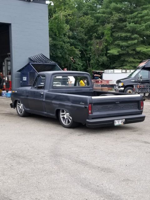 1972 bagged ford f-100 custom big block automatic