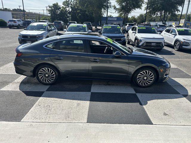 2022 hyundai sonata hybrid limited