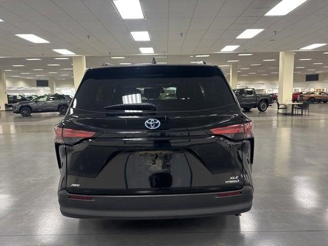 2021 toyota sienna xle