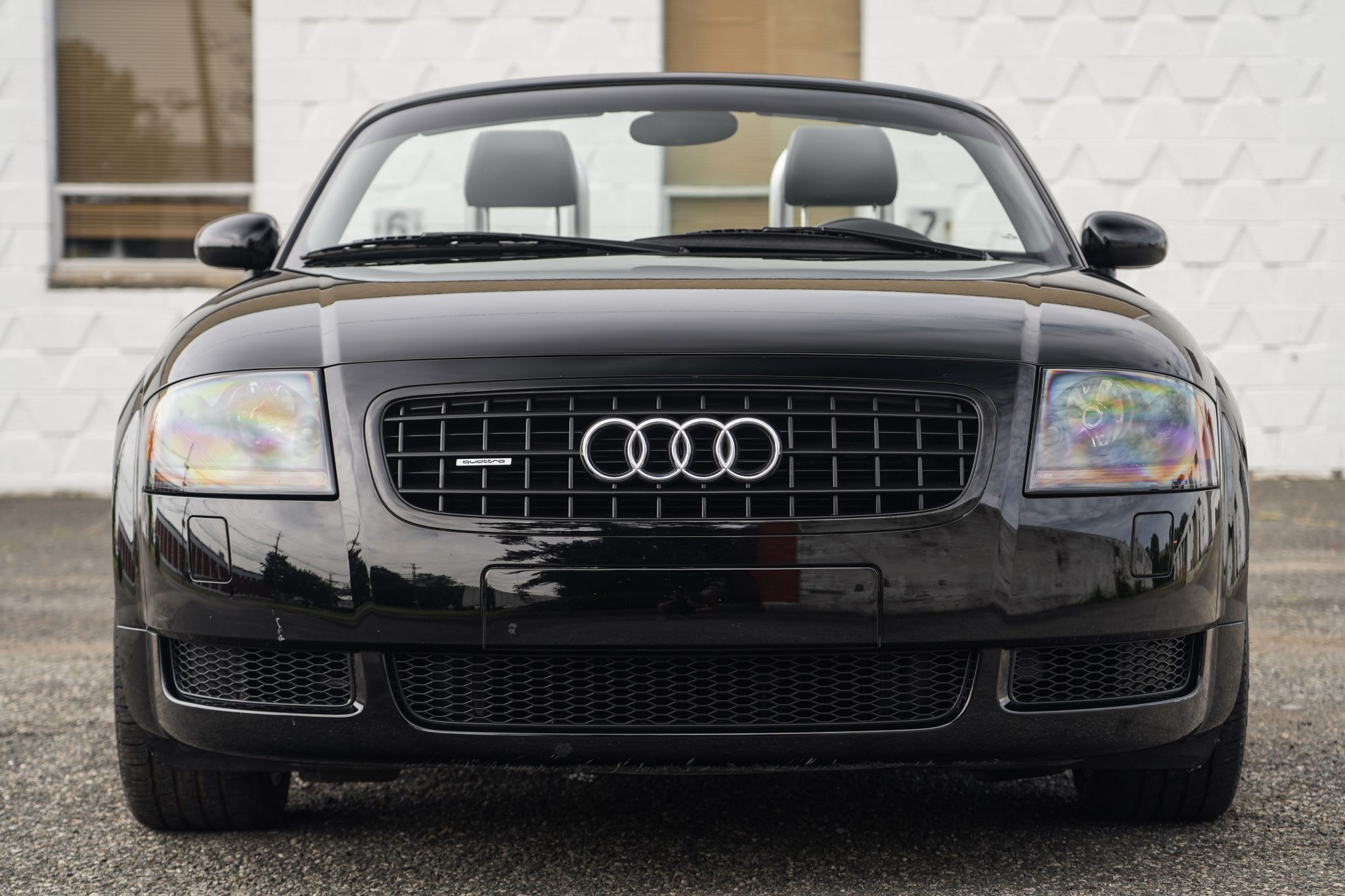 2003 audi roadster tt 225 quattro 6-speed