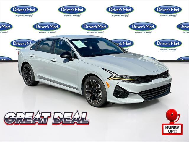 2022 kia k5 gt-line