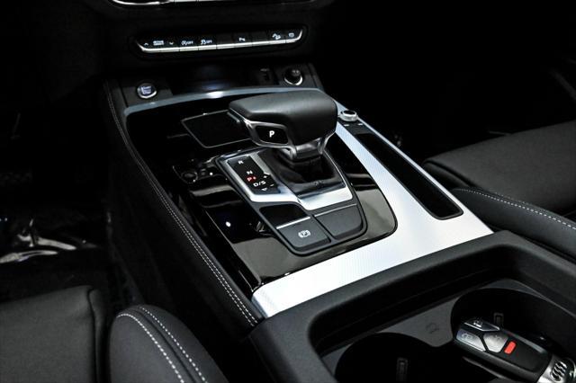 2024 audi q5 45 s line premium plus