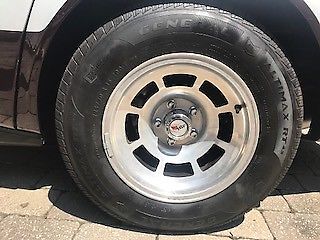 1982 chevrolet corvette stingray