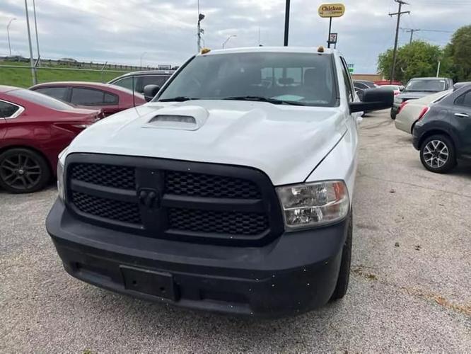 2017 ram 1500 quad cab slt pickup 4d 6 1/3 ft in fort worth, texas