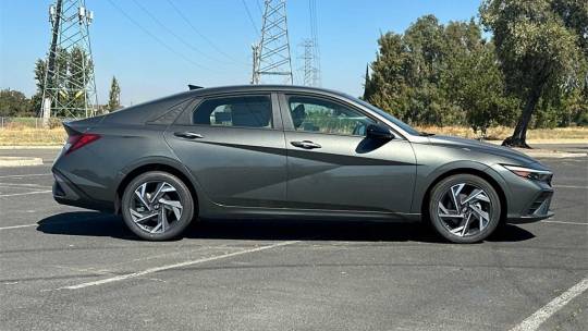 2025 Hyundai Elantra