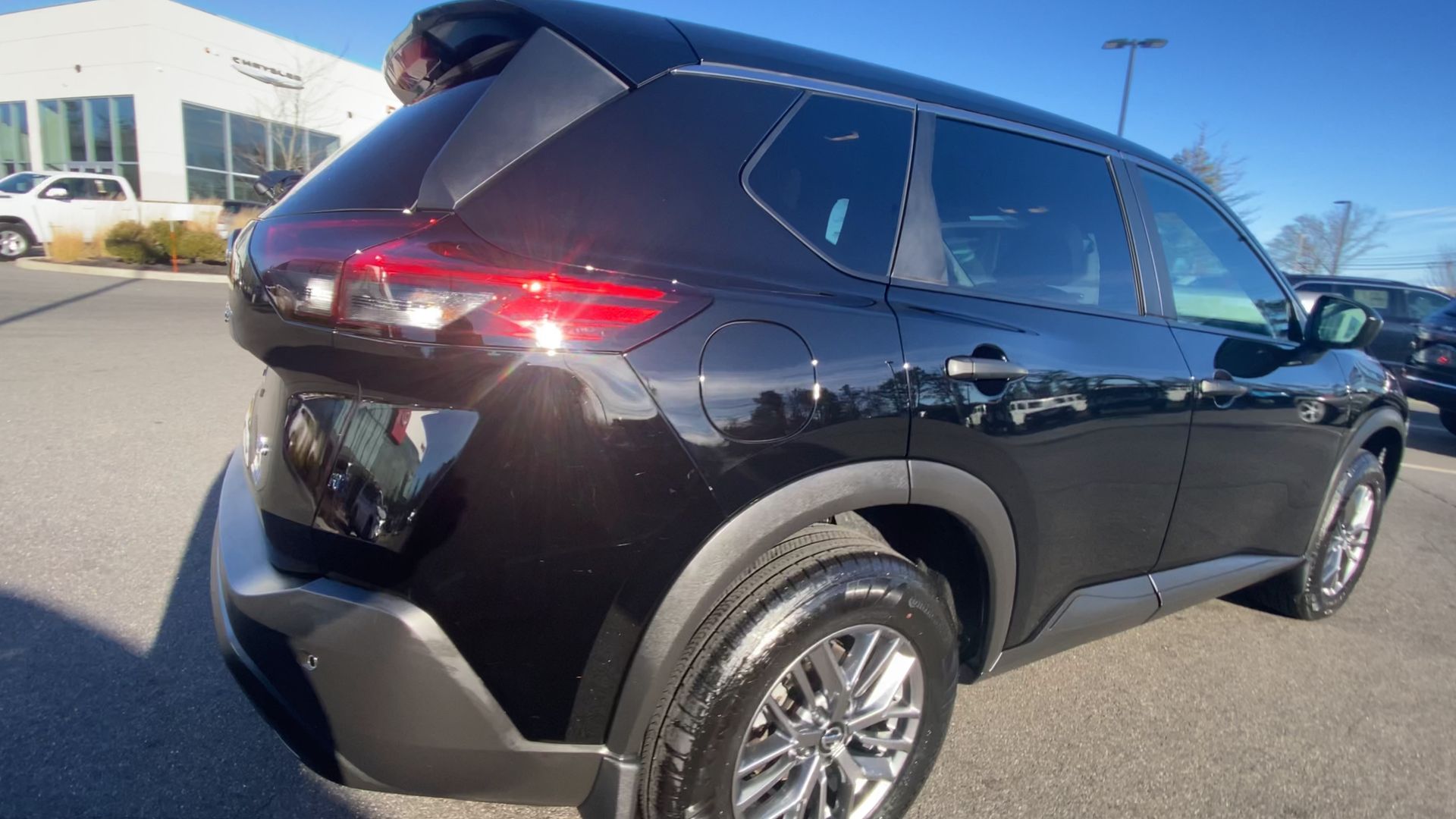 2021 nissan rogue s