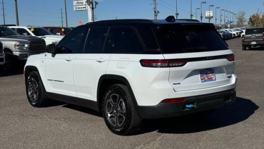 2022 Jeep Grand Cherokee