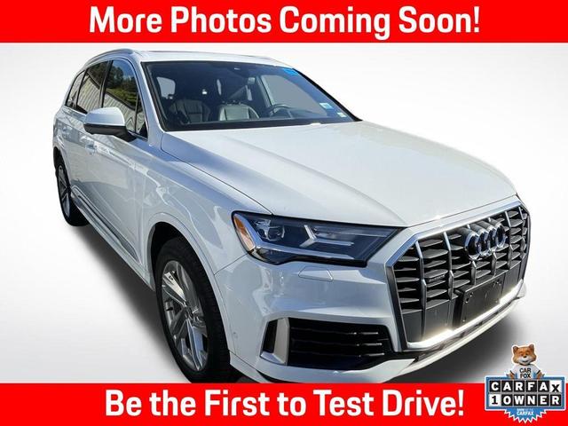 2021 audi q7 45 premium