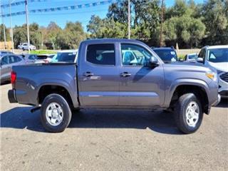 2020 Toyota Tacoma sr5 v6