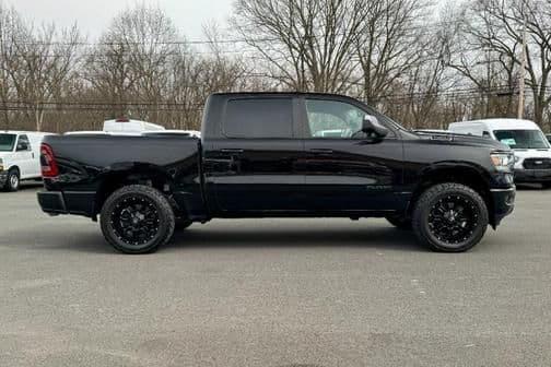 2019 ram 1500 big horn 4x4 crew cab 144.5 in. wb in mechanicville, new york