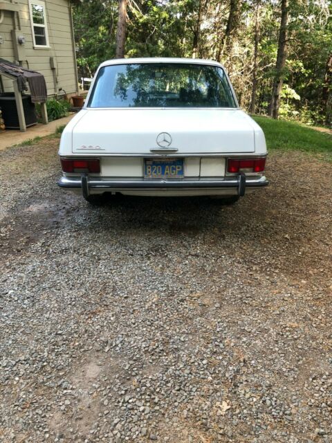 1969 mercedes 250