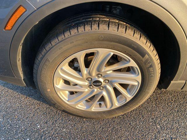 2021 lincoln corsair standard