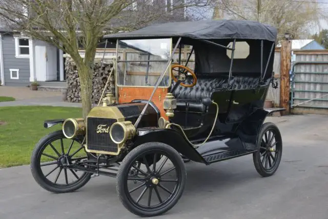 1911 ford model t touring car