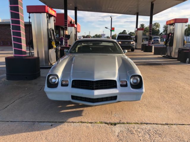 1979 chevrolet camaro (near perfect interior, all restored)