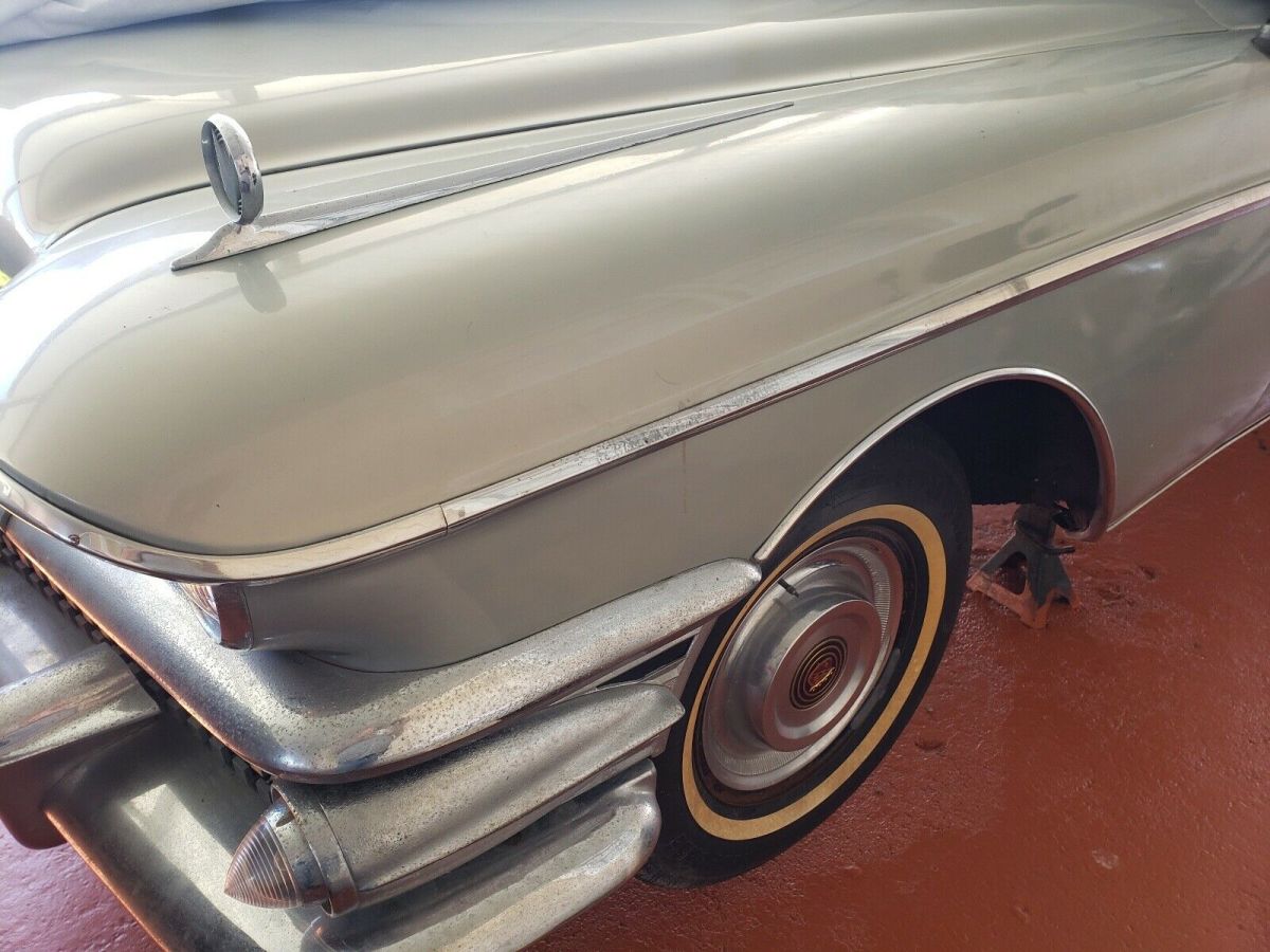 1958 buick limited sedan green rwd automatic without column