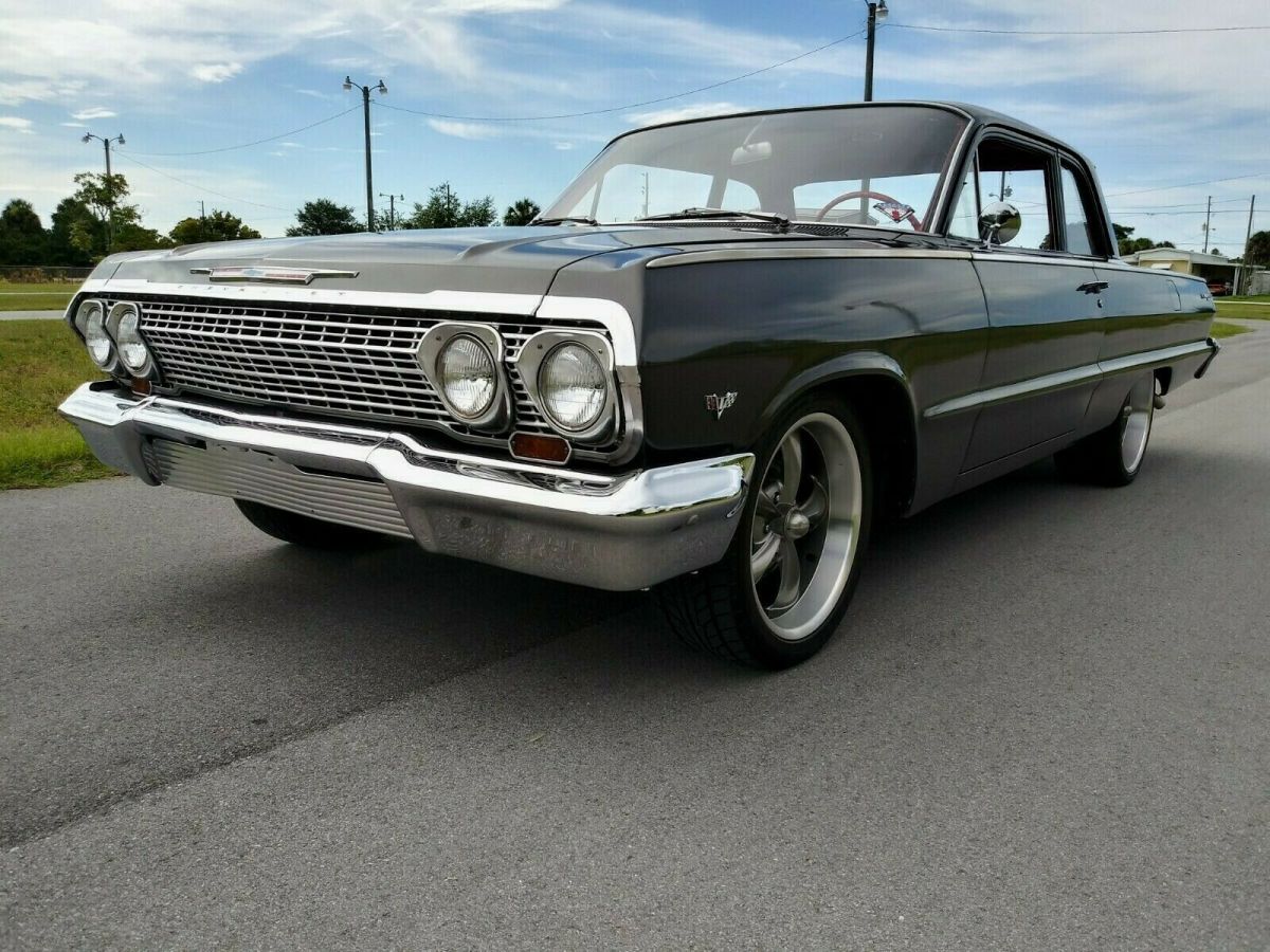 a gorgeous newley restored (ground up) 1963 chevrolet biscayne 327/4spd