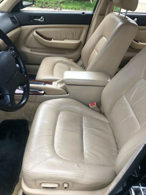 1991 acura legend, owned by a airline stewardess in california since new, sweet!
