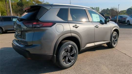 2024 Nissan Rogue