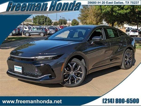 2023 toyota crown in co bluffs, iowa