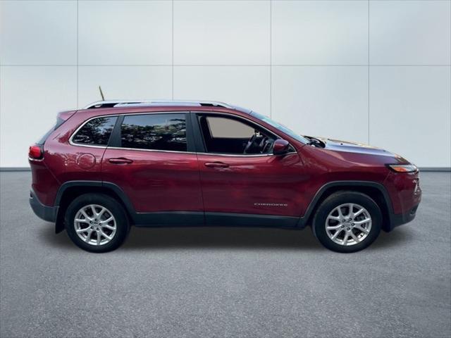 2016 jeep cherokee latitude
