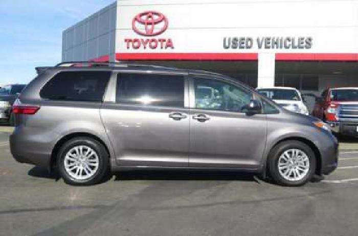 2017 toyota sienna xle premium in roseville, ca