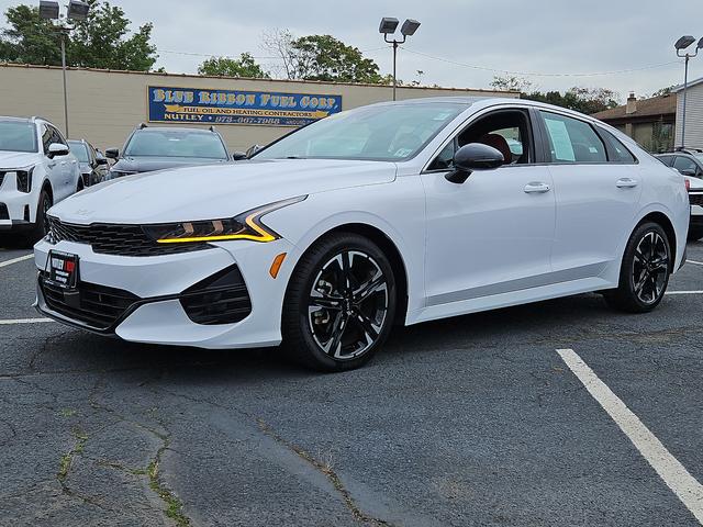 2022 kia k5 gt-line