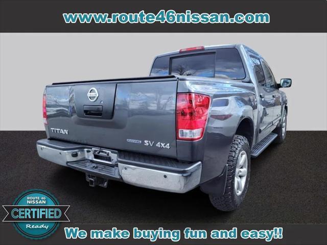 2012 nissan titan sv
