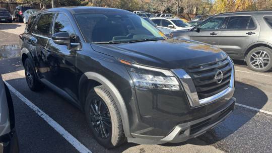 2022 Nissan Pathfinder