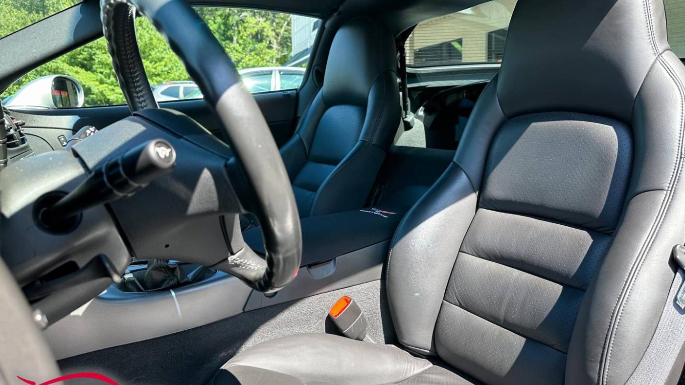 2006 chevrolet corvette base