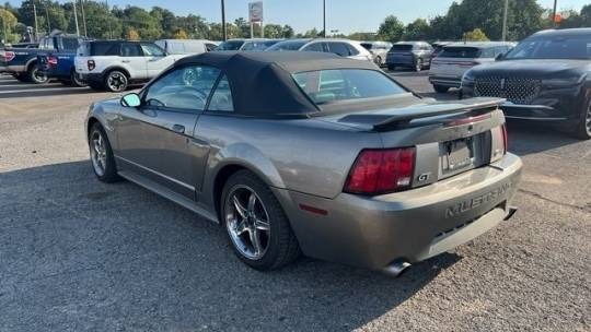 2002 ford mustang gt deluxe