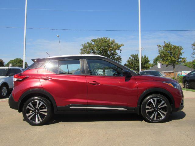 2018 nissan kicks sr