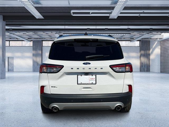 2022 ford escape sel