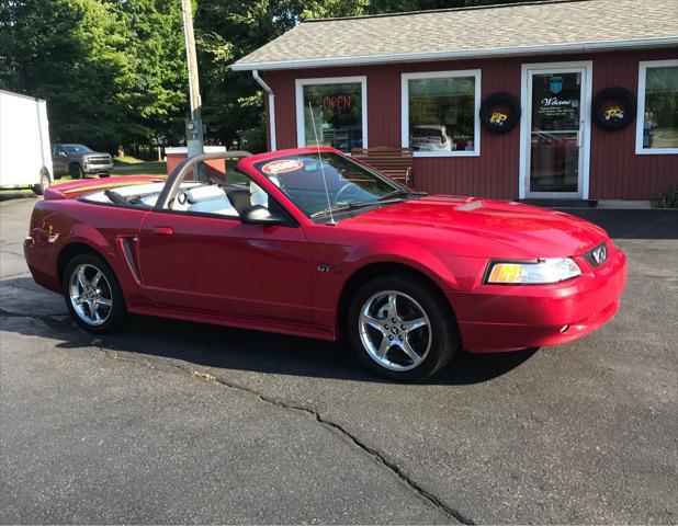 2000 ford mustang gt