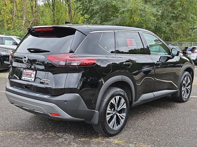 2021 nissan rogue sv